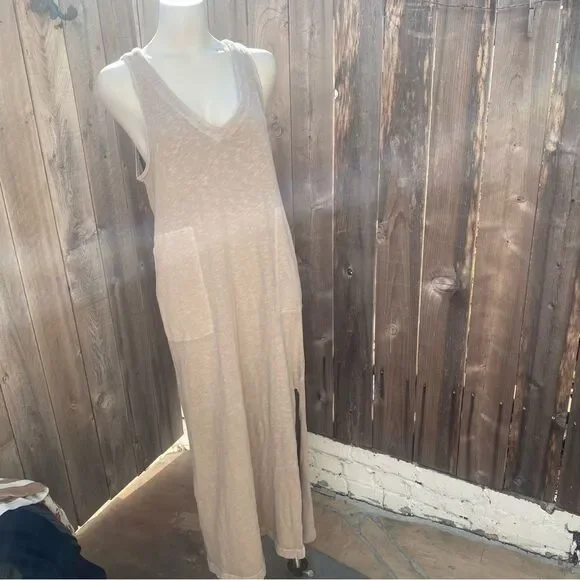 FREE PEOPLE Beach Maxi Dress Sleeveless V Neck Side Slits size medium - Picture 1 of 9